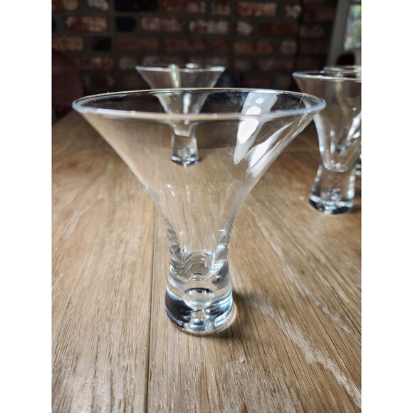 Set Of 4 Clear Vintage Chic Glass V-Shaped Cocktail/Martini Glasses With Decorat - Picture 1 of 8